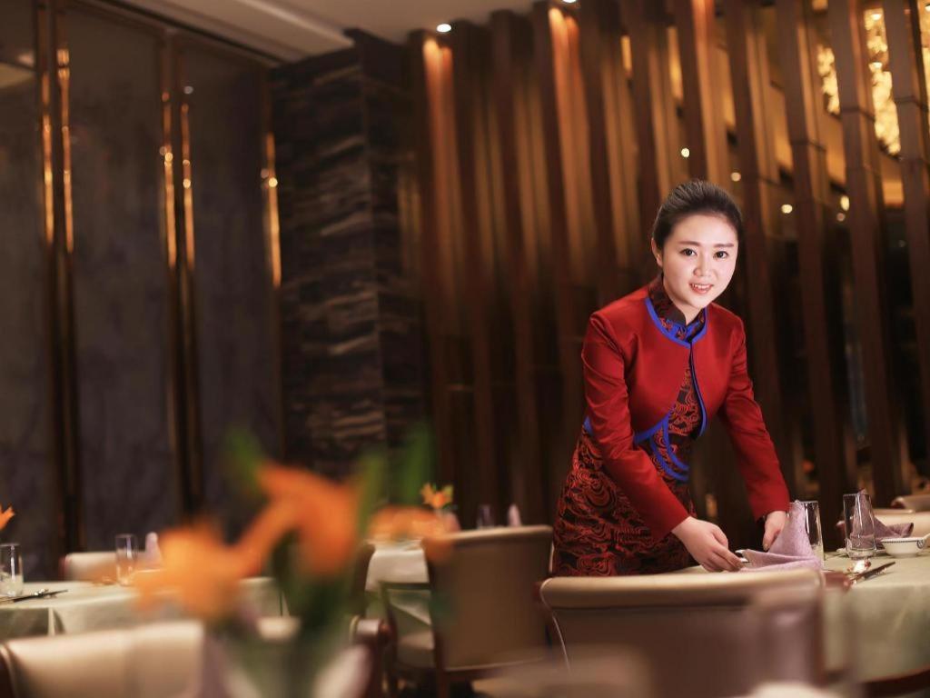 Wyndham Grand Plaza Royale Huayu Chongqing Hotel Екстериор снимка